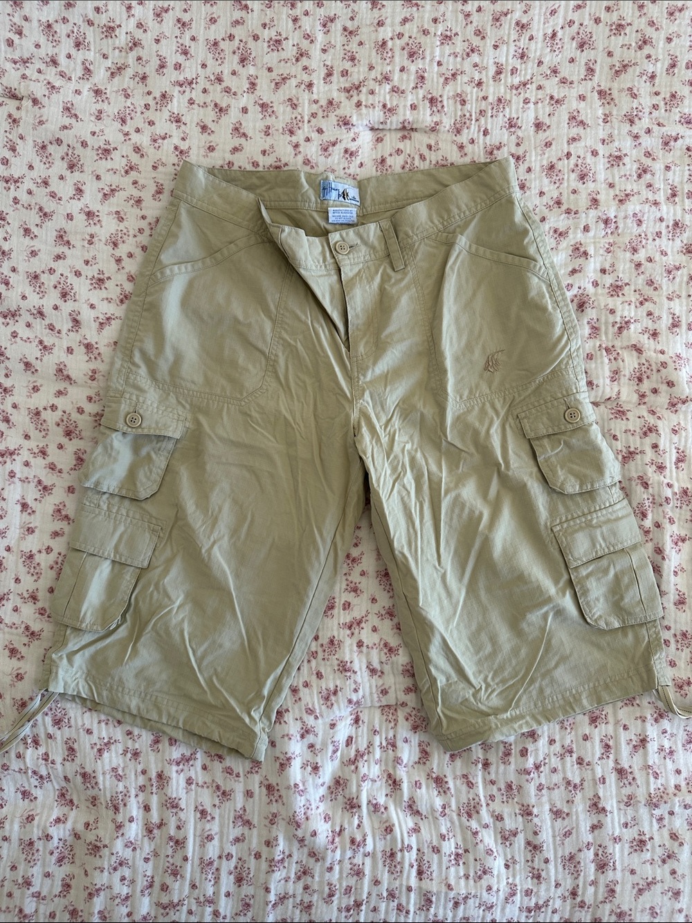 Vintage Capri Hiking Style Shorts